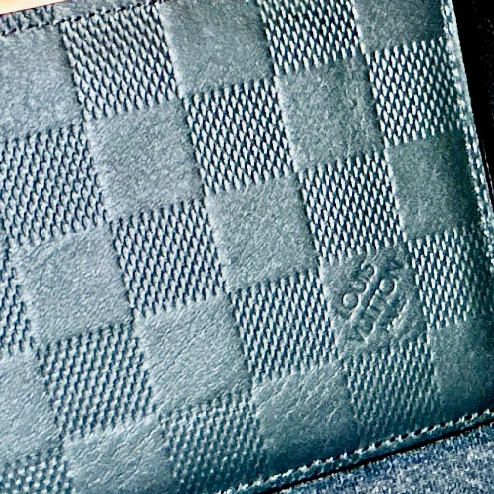 Louis Vuitton Portefeuille Multiple Bifold Wallet /Black/ Damier Infini Leather - Picture 8 of 14